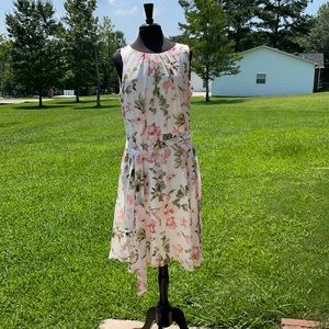 NWOT JH Women’s White Floral Print Dress